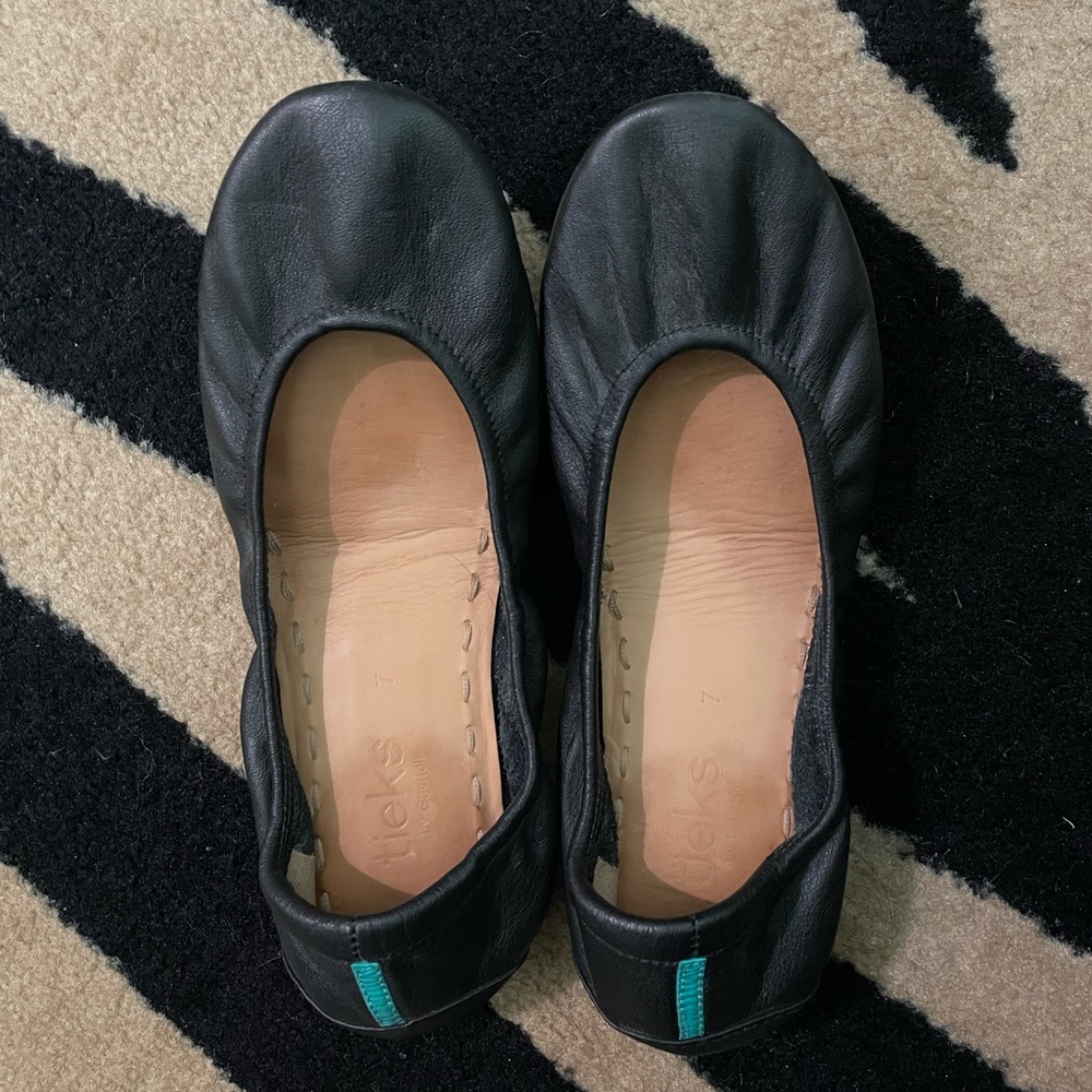 Tieks collapsible ballet flat